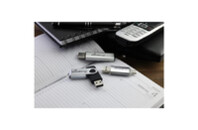 USB флеш накопитель Mediarange 32GB Silver USB 3.0 / Type-C (MR936)