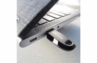 USB флеш накопитель SanDisk 256GB Ultra Curve Black USB 3.2 (SDCZ550-256G-G46)